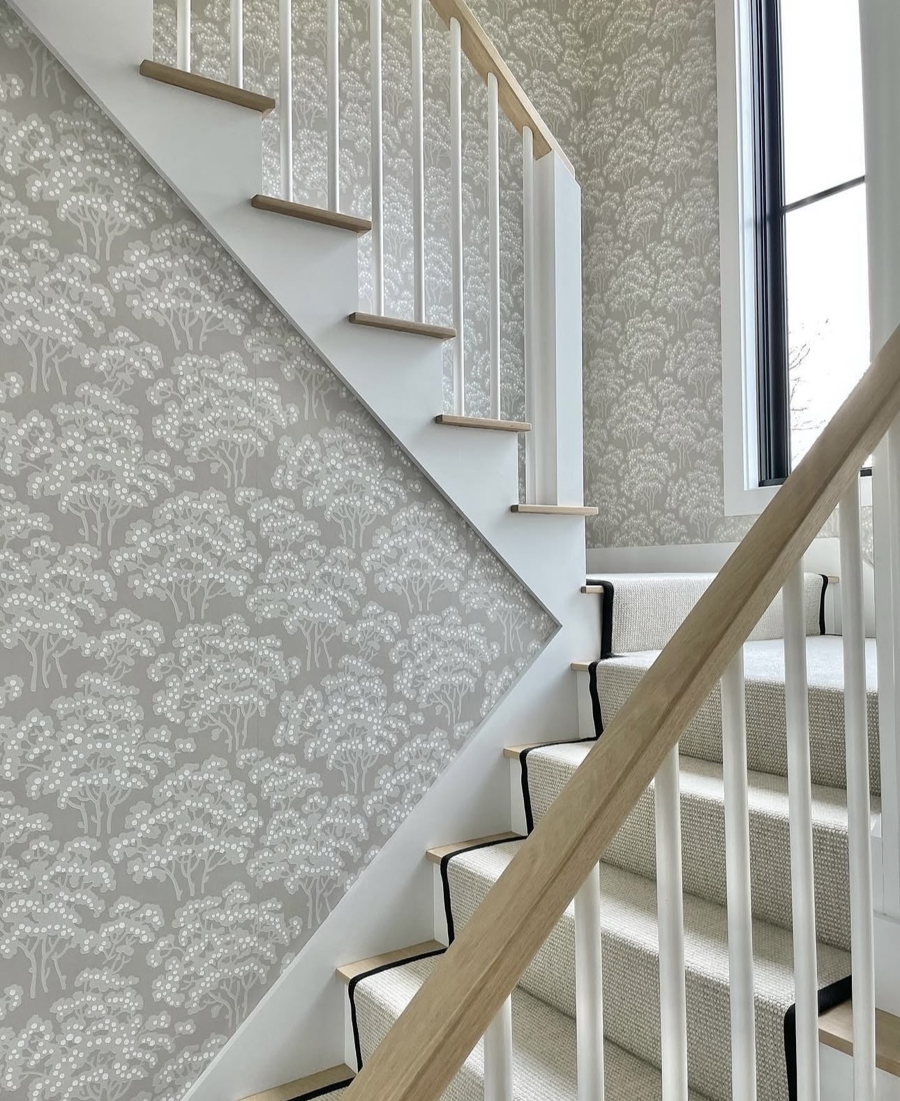 Farrow & Ball wallpaper design 1